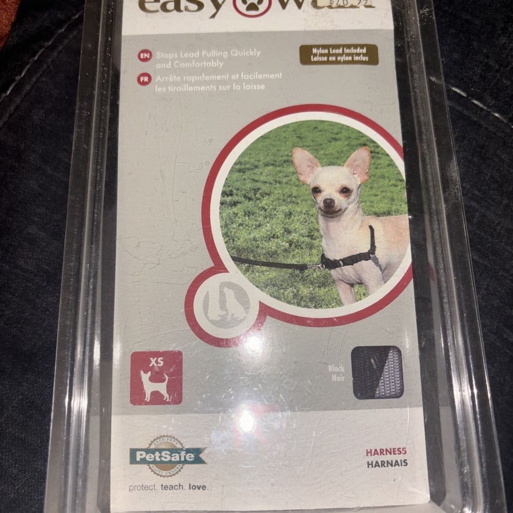 PetSafe Easy Walk Harness, No Pull Harness for Dogs, Adjustable XS, BLACK